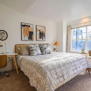 Ballard's Townhome With Office & Walk Score 98 , Seattle United States